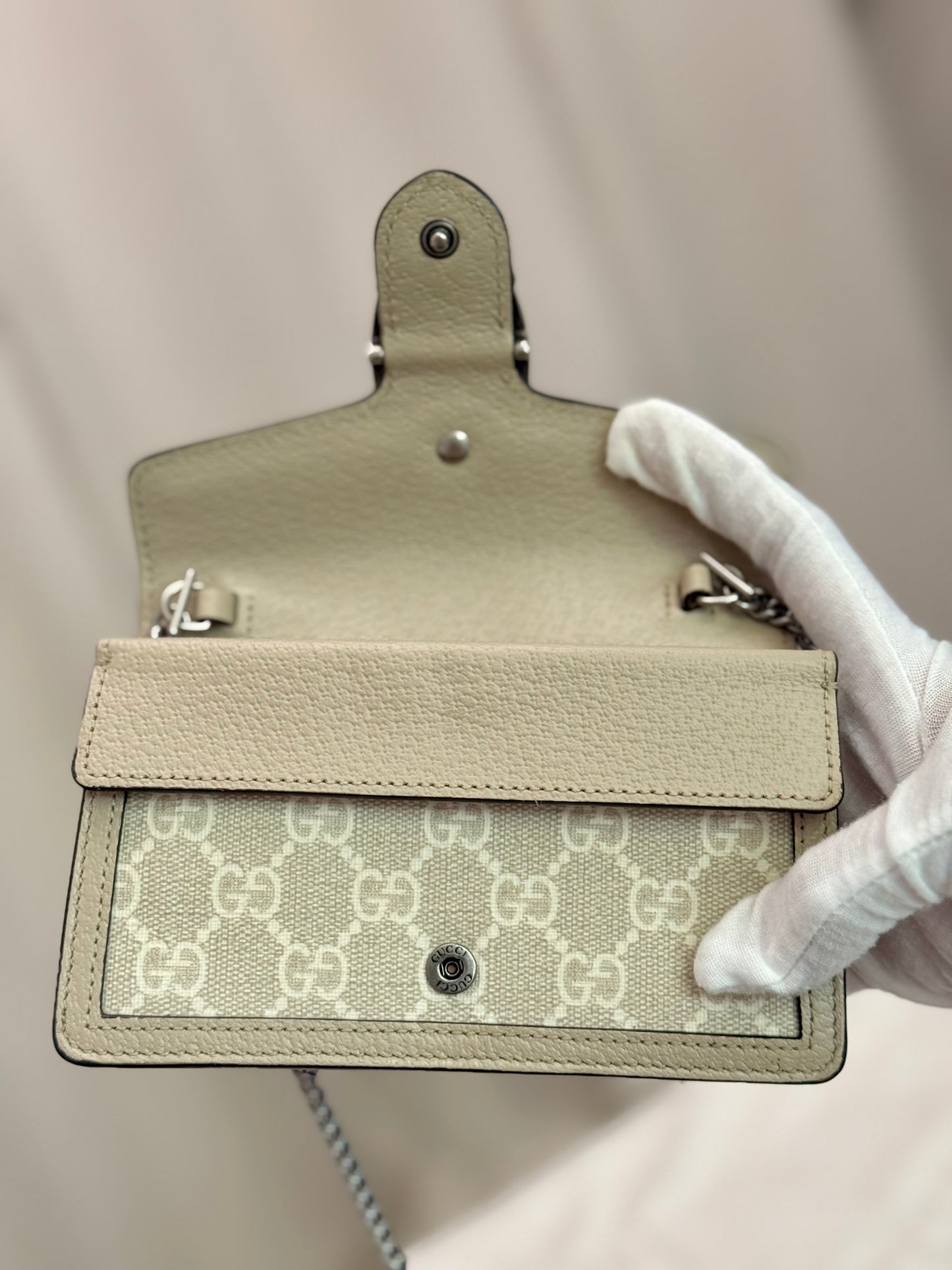 Gucci Mini Dionysus GG Supreme Beige and White