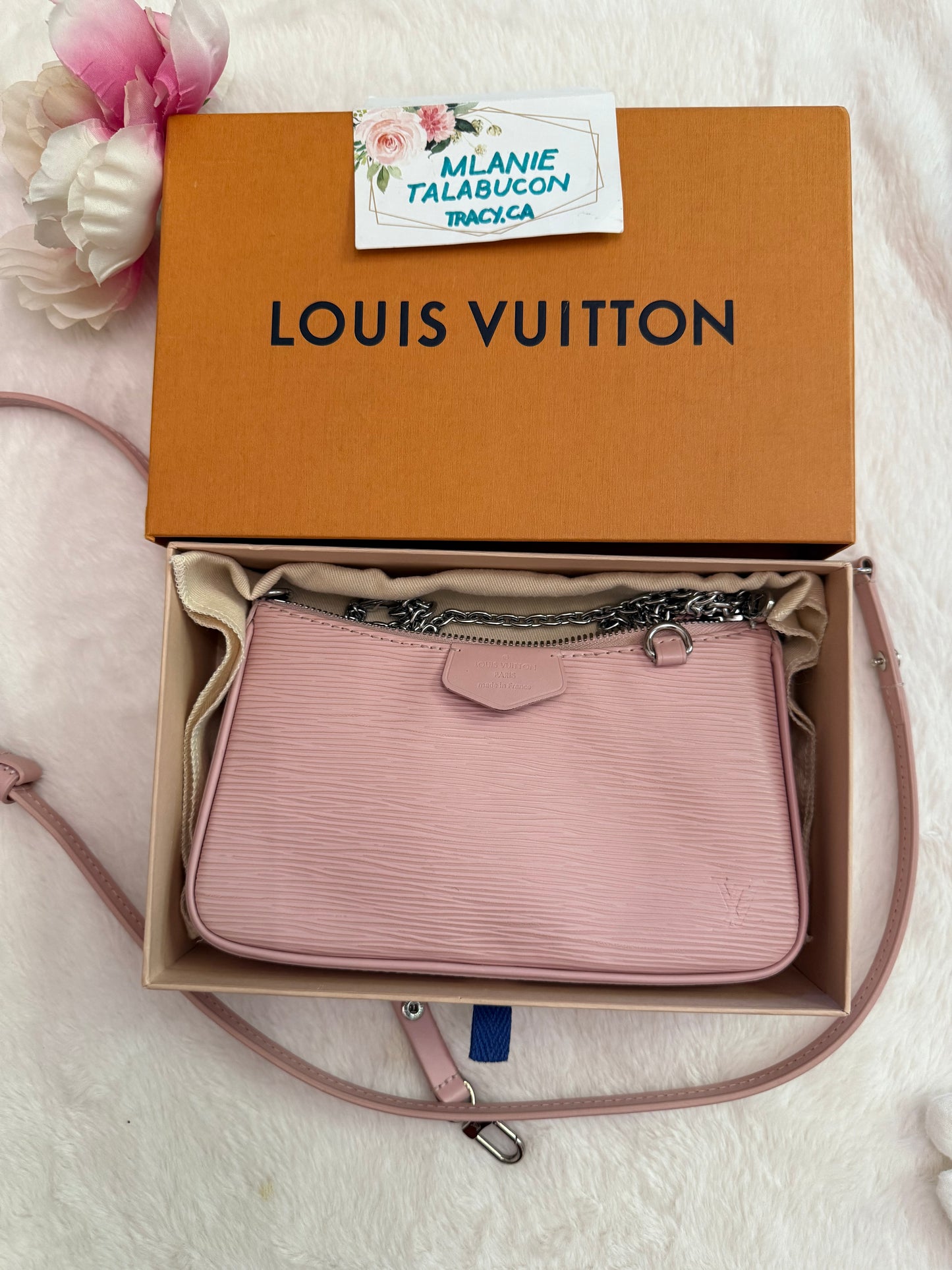 Louis Vuitton Easy Pouch on Strap Epi Rose Ballerine