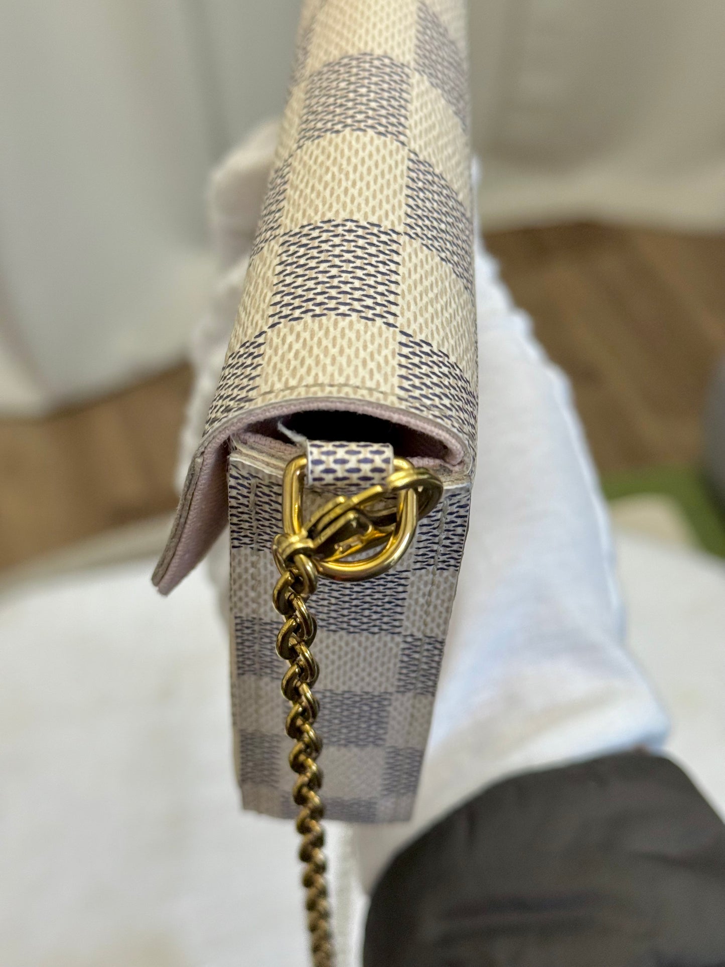 Louis Vuitton Felicie Pochette Damier Azur