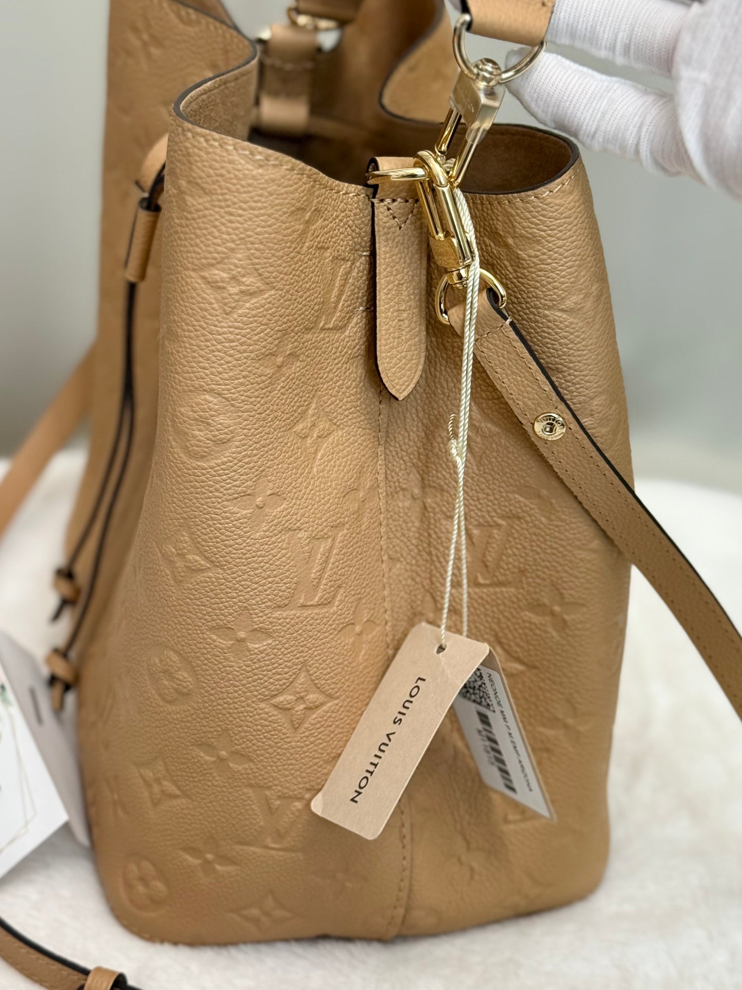 Louis Vuitton Neonoe MM Empreinte Arizona