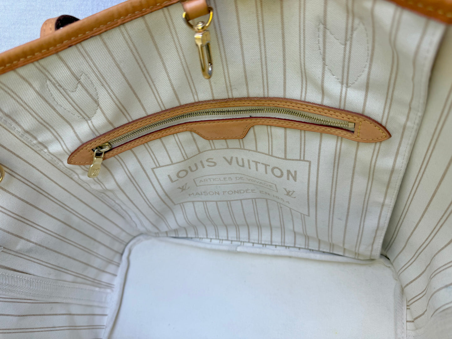 Louis Vuitton Neverfull MM Damier Azur Beige