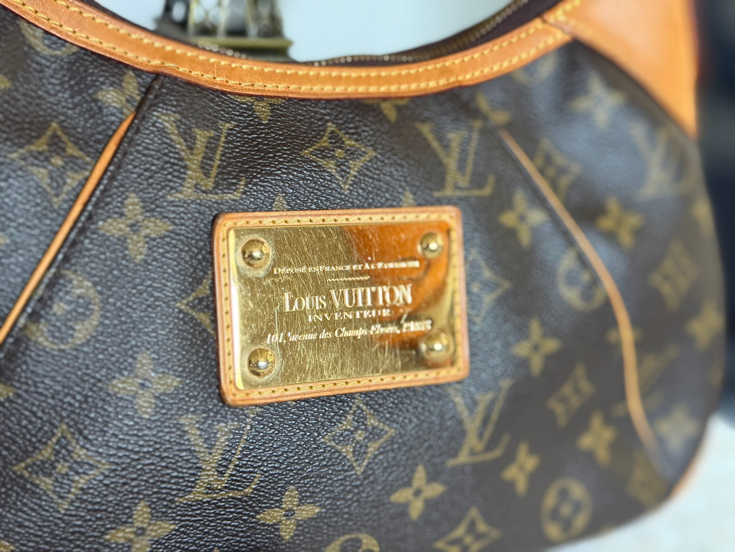 Louis Vuitton Thames PM Mono