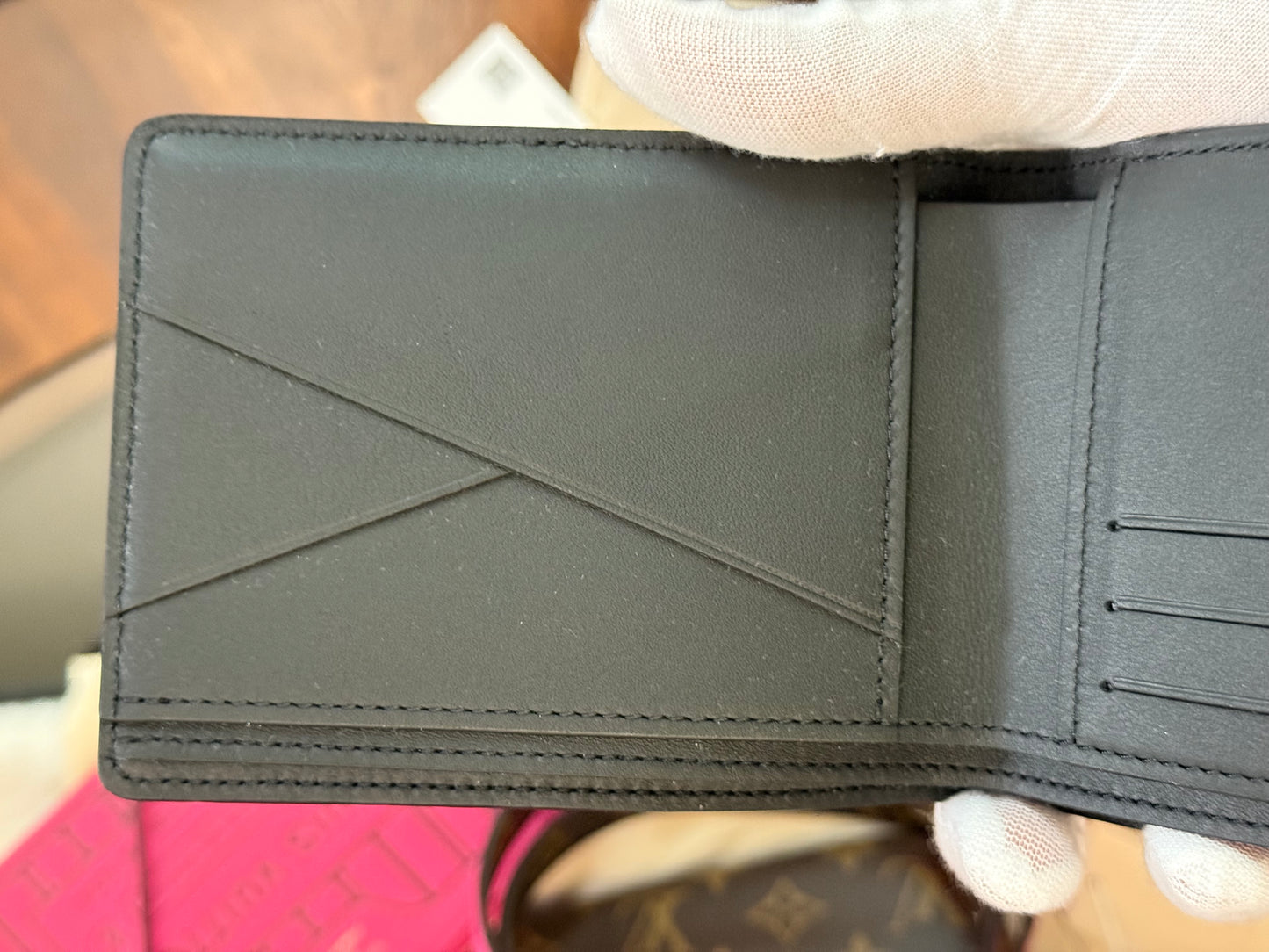 Louis Vuitton Multiple Men’s Wallet in Black Taurillon
