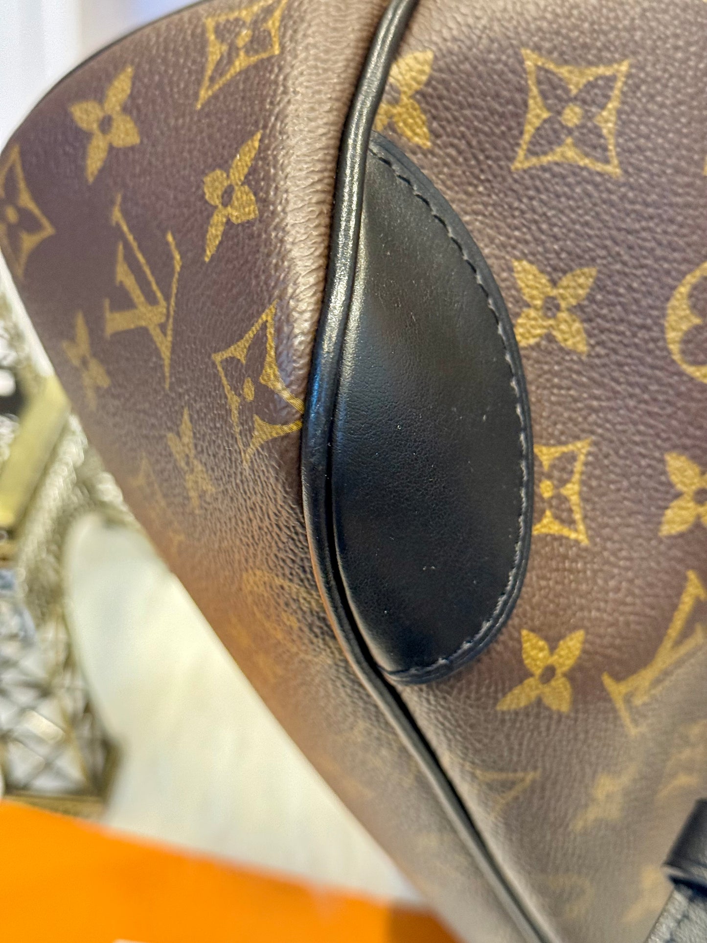 Louis Vuitton Boulogne PM Noir/Black
