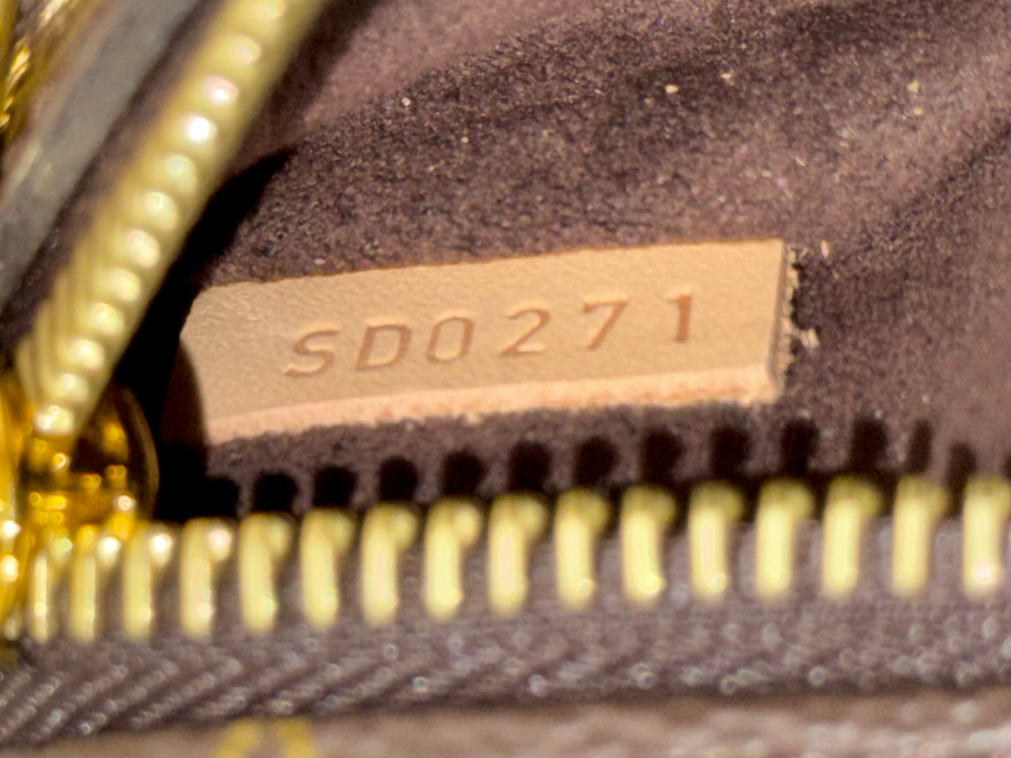 Louis Vuitton Pochette Metis Mono