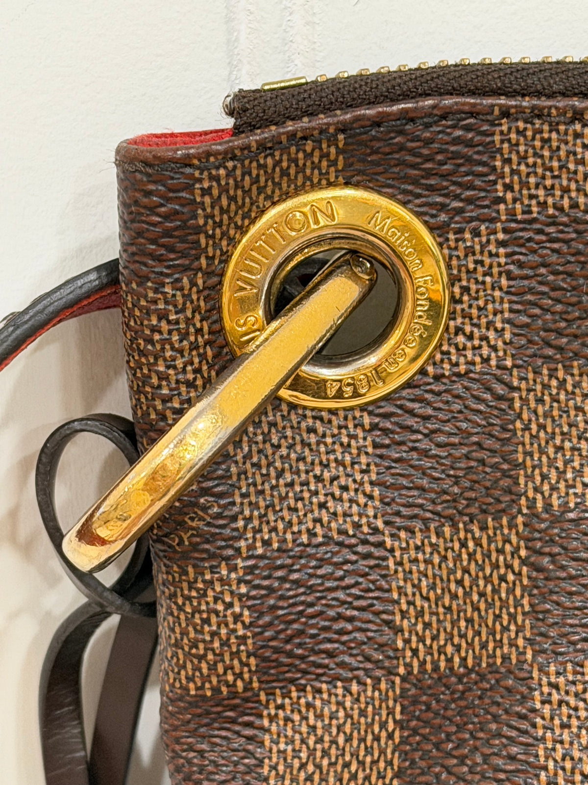 Louis Vuitton South Bank Besace Damier Ebene SD0159