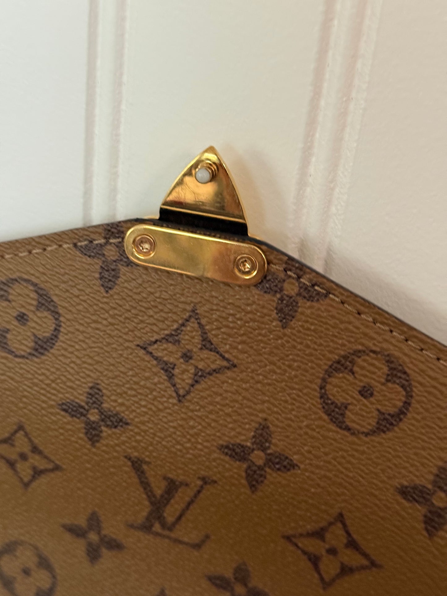 Louis Vuitton Pochette Metis Mono Reverse