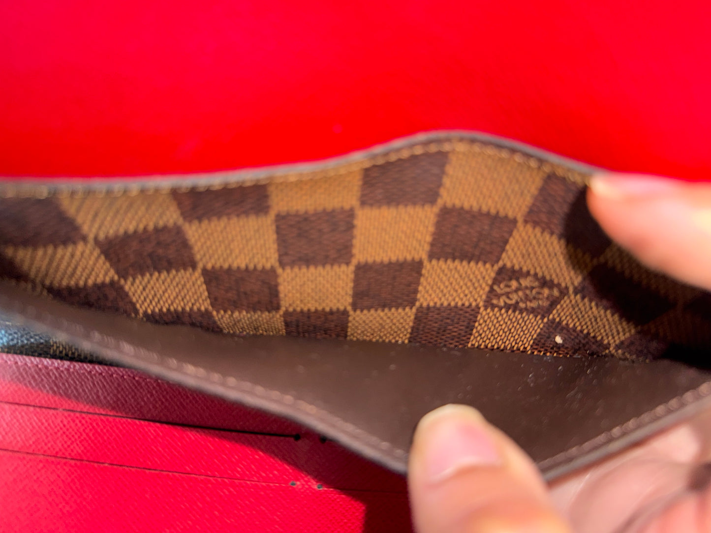 Louis Vuitton Josephine Wallet DE