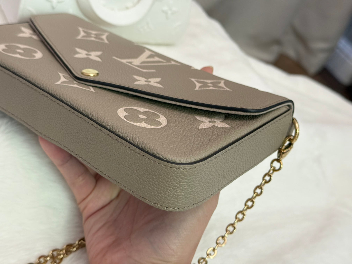 Louis Vuitton Felicie Pochette Giant Mono Empreinte Bicolor Dove Cream