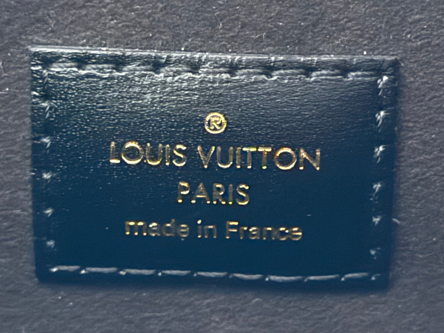 Louis Vuitton Pochette Metis Mono Reverse