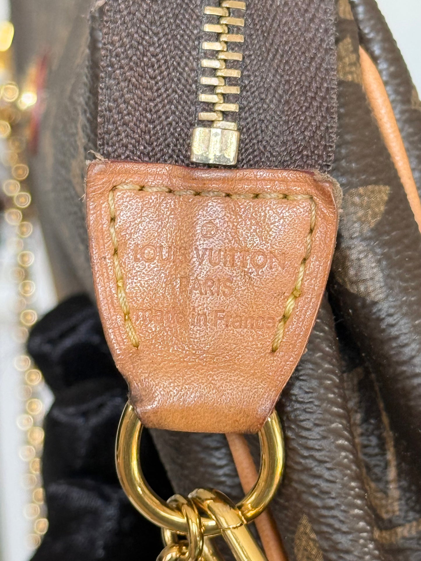 Louis Vuitton Eva Pochette Mono