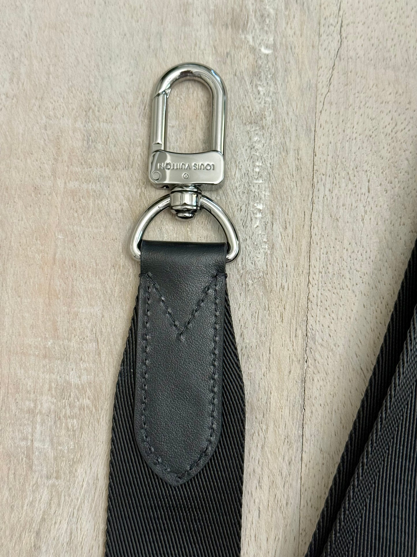 Louis Vuitton Trio Messenger Mono Eclipse