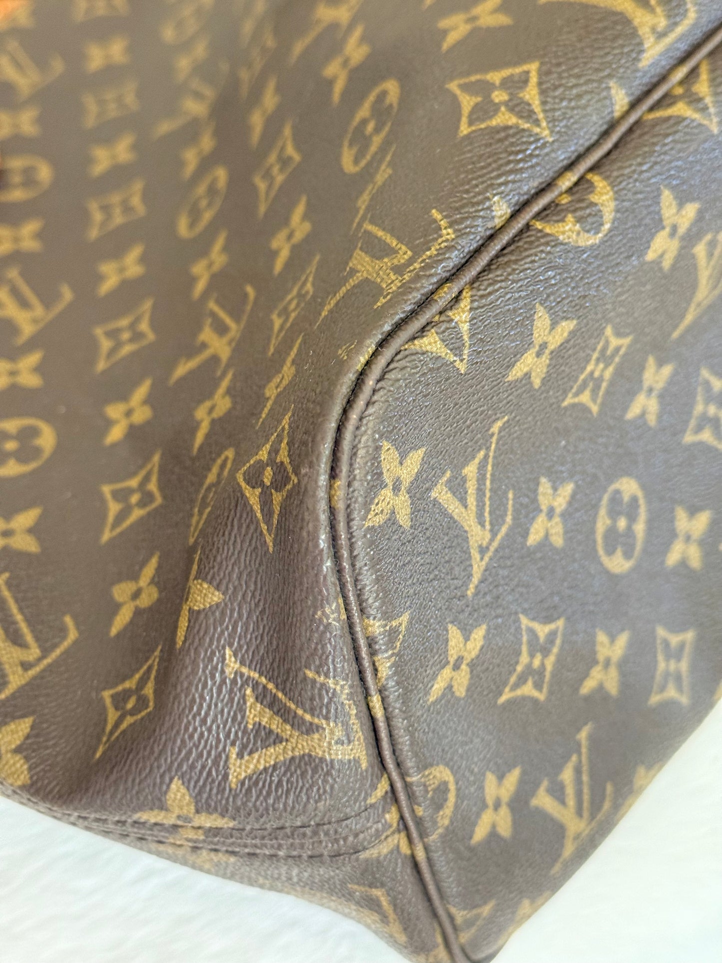 Louis Vuitton Neverfull MM Mono Beige