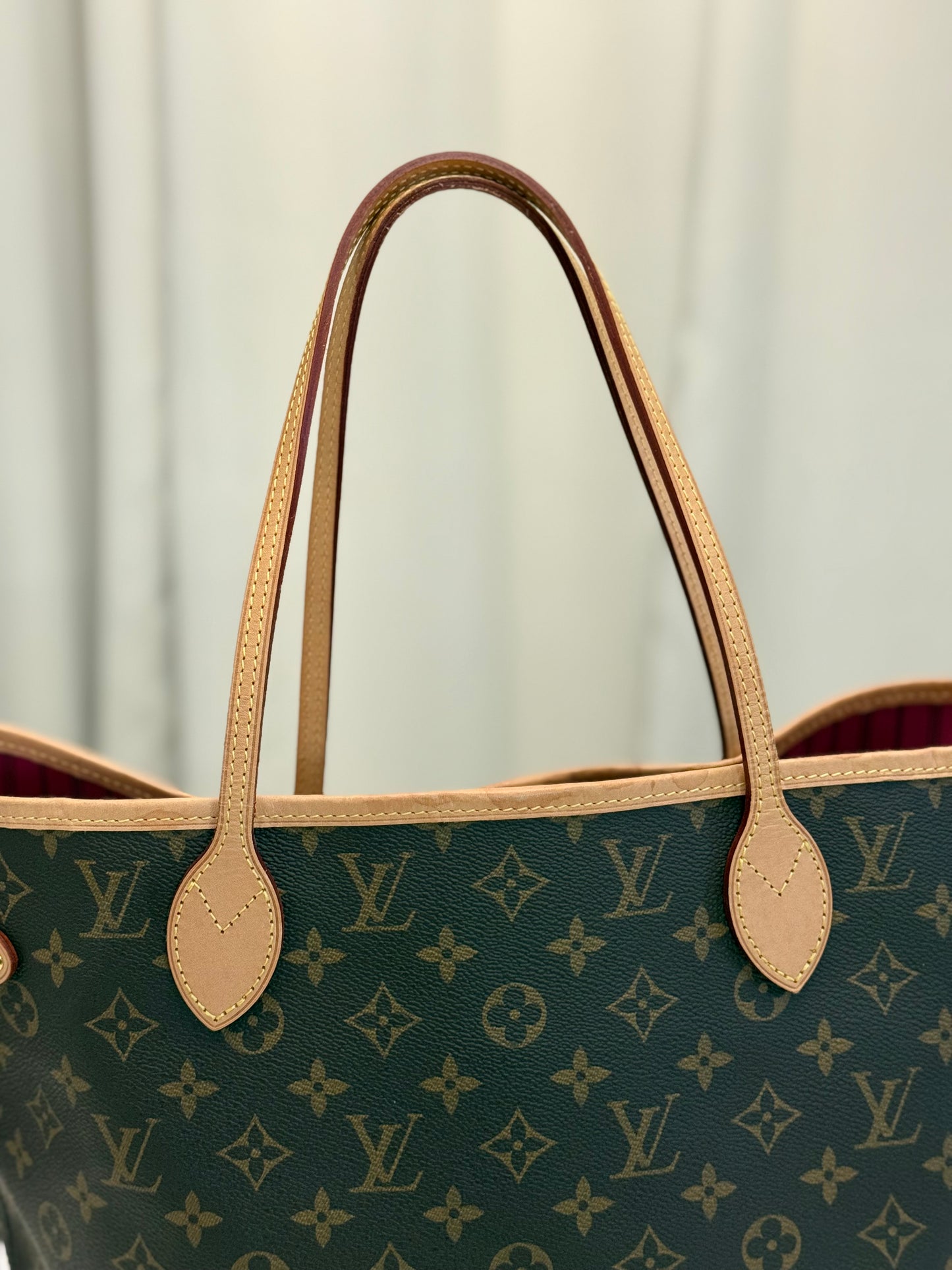 Loui Vuitton Neverfull MM Pivoine Bag and Pouch
