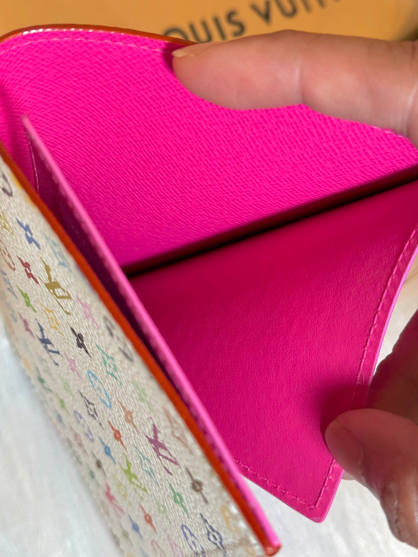 Louis Vuitton LVxTM Takashi Murakami Multicolore Blanc/White Passport Cover
