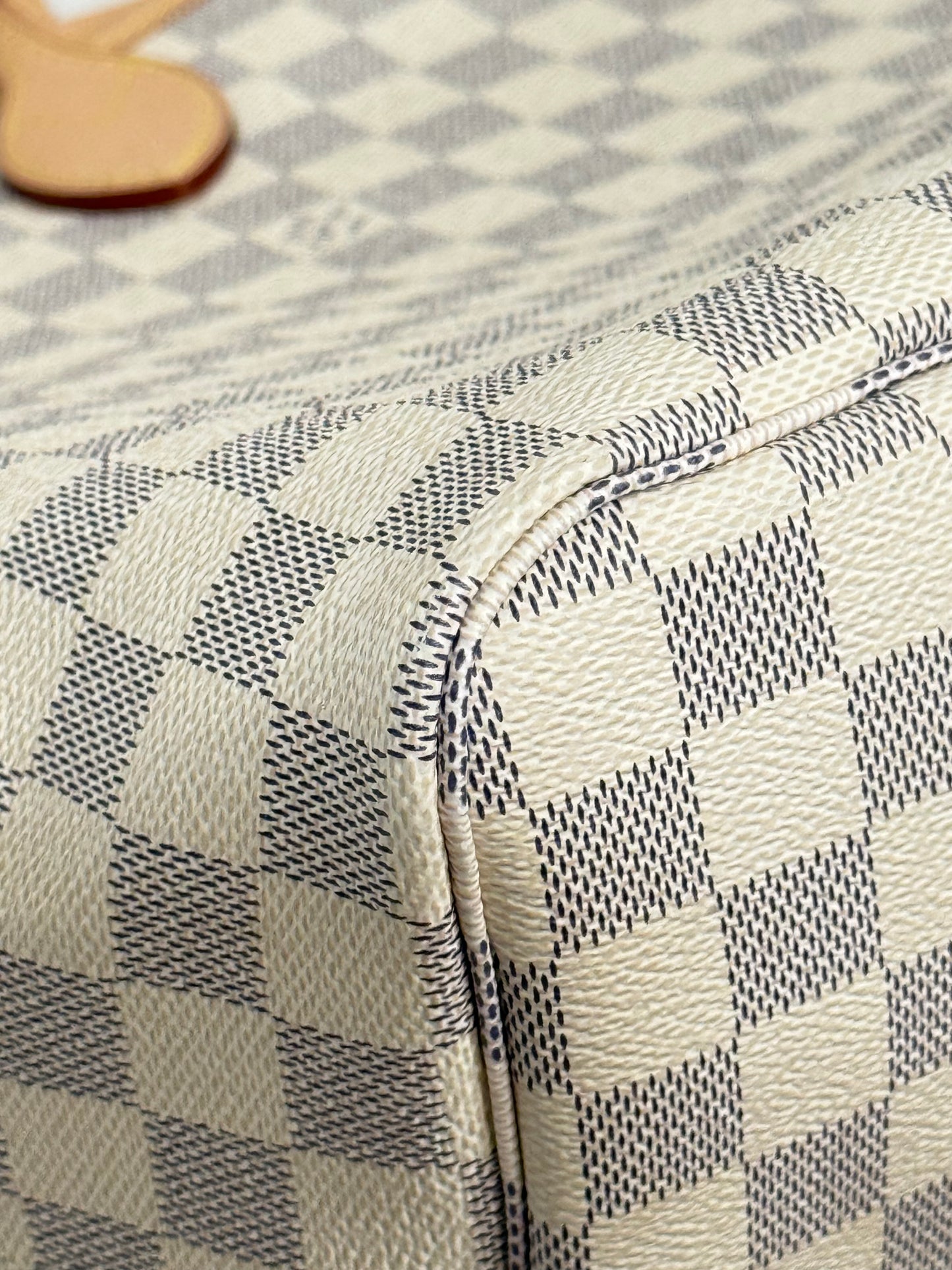 Louis Vuitton Neverfull GM in Damier Azur Rose Ballerine