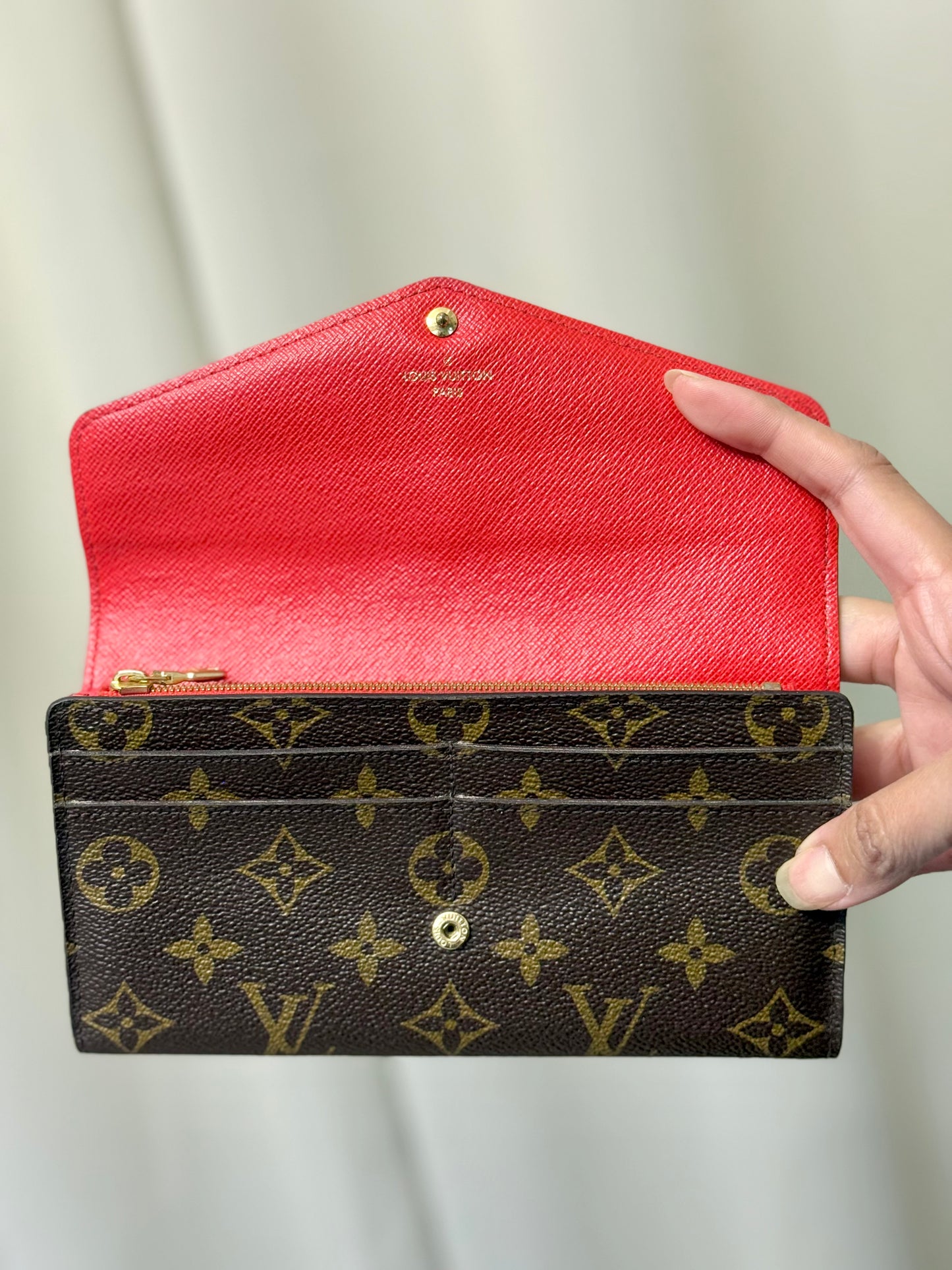 Louis Vuitton Sarah Wallet Mono Red