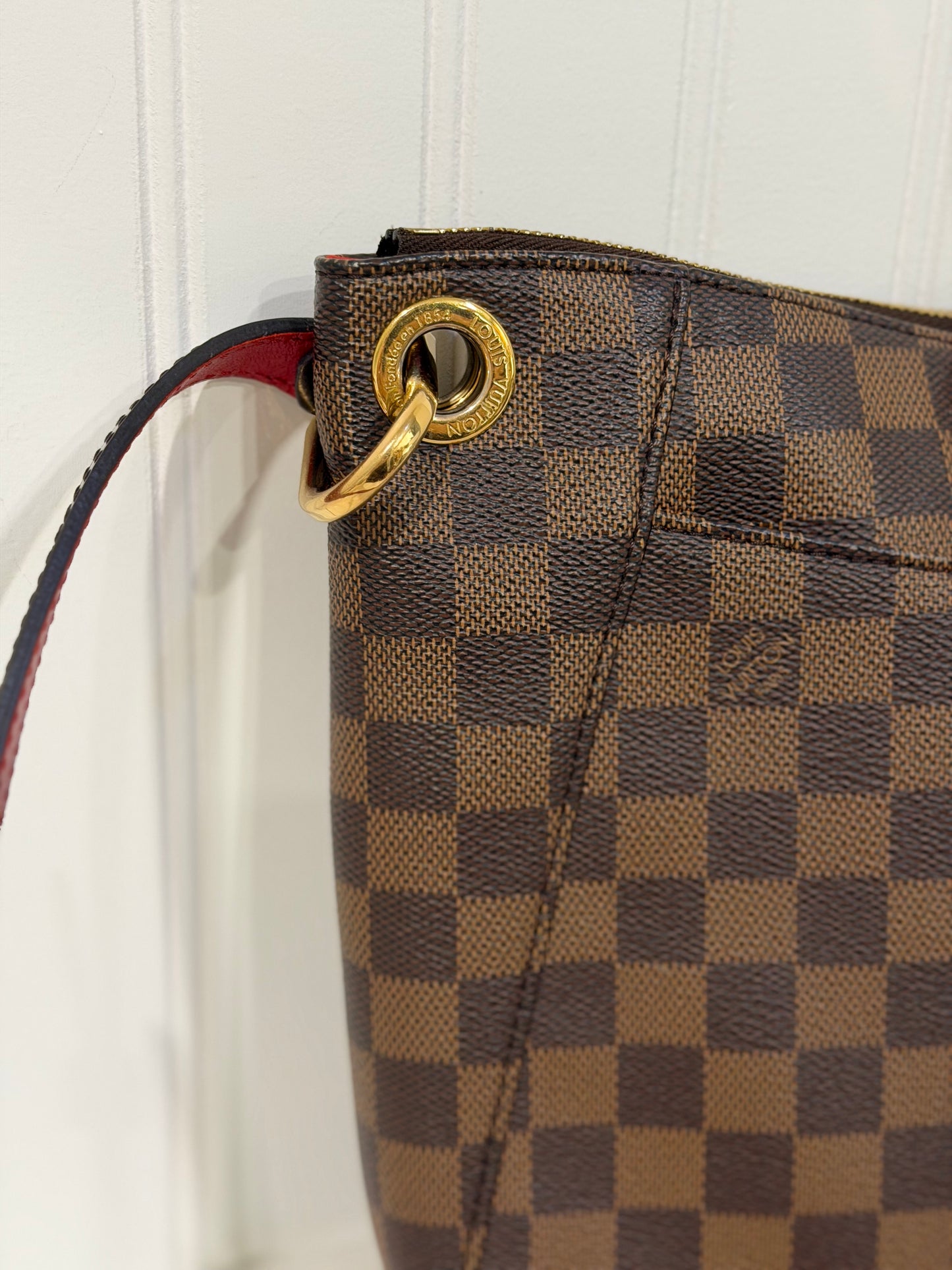 Louis Vuitton South Bank Besace Damier Ebene