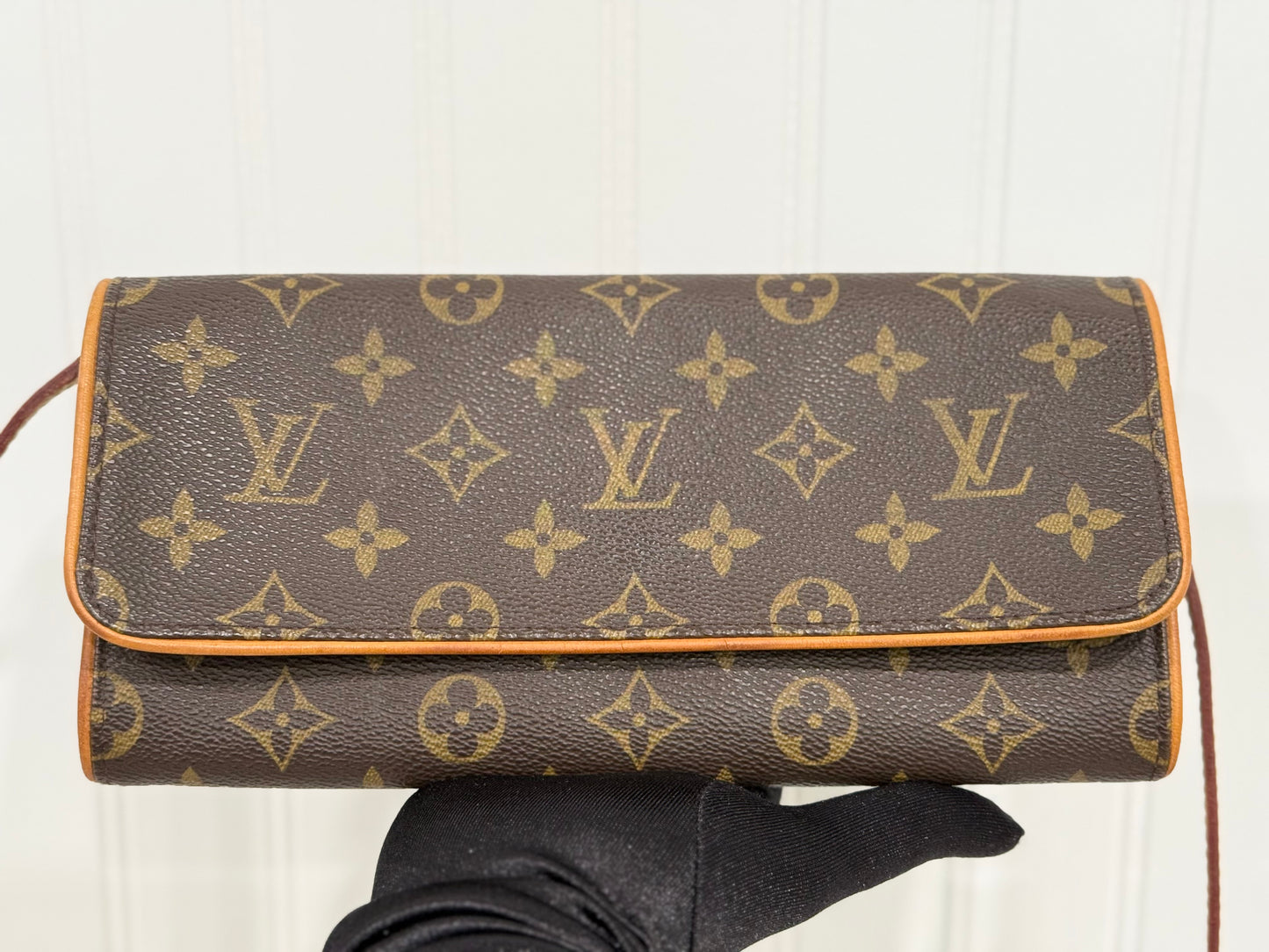 Louis Vuitton Twin Pochette GM Mono