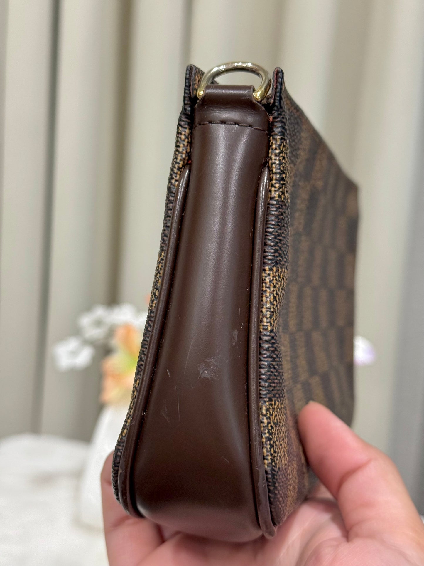 Louis Vuitton Navona Pochette Accessoires Damier Ebene