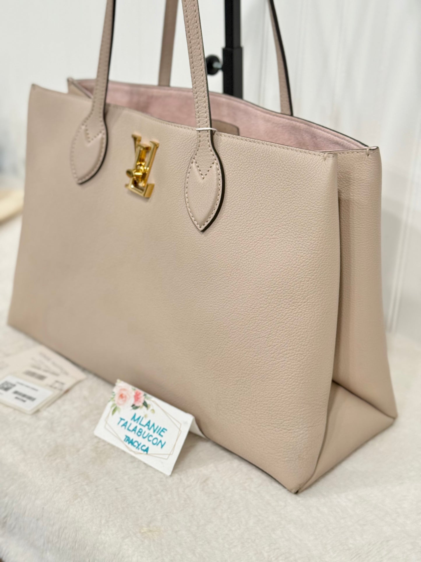 Louis Vuitton LockMe Shopper Greige