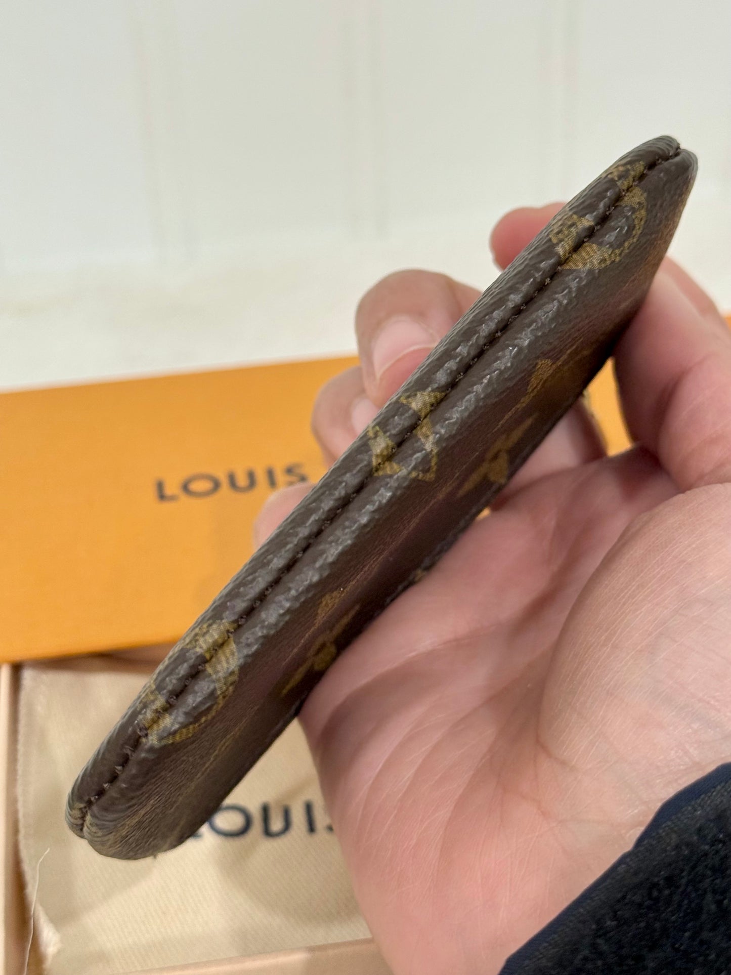 Louis Vuitton Key Cles Mono