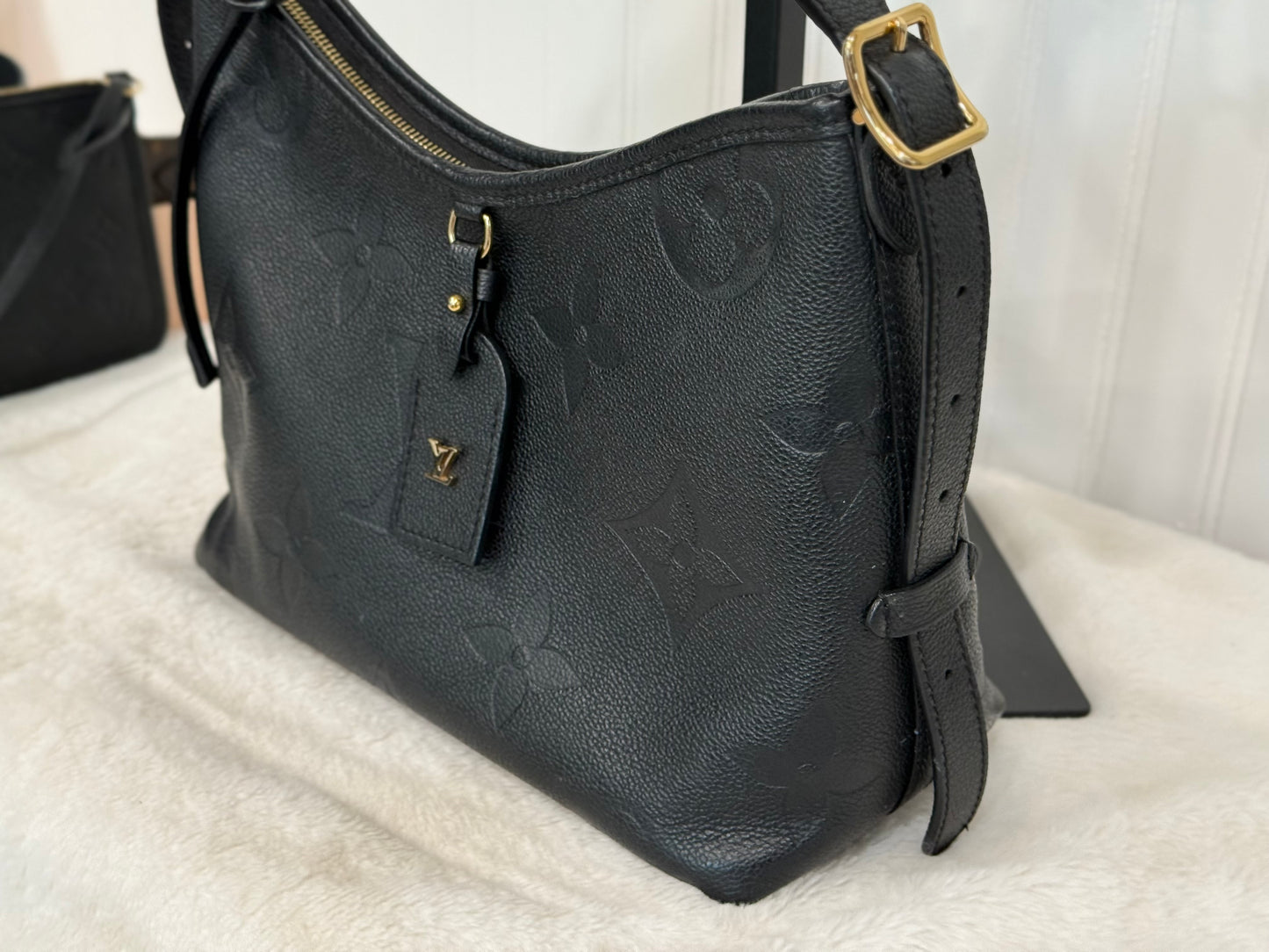 Louis Vuitton Carryall PM Giant Mono Empreinte Black/Noir