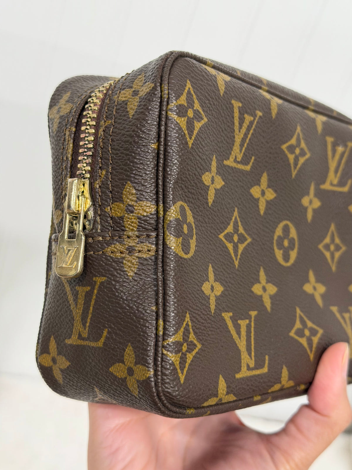 Louis Vuitton Vintage Trousse Toilette/Toiletry 18 Mono