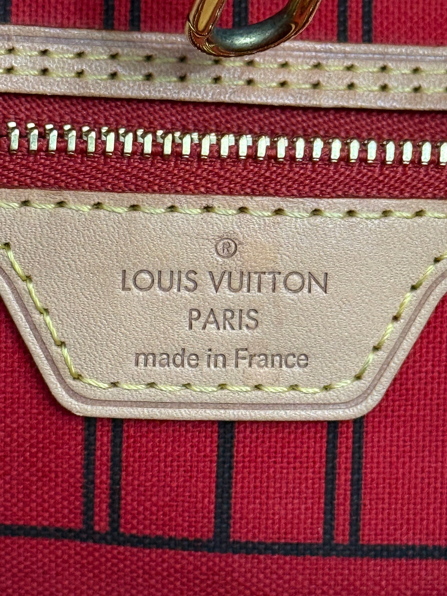 Louis Vuitton Neverfull MM Mono Cerise