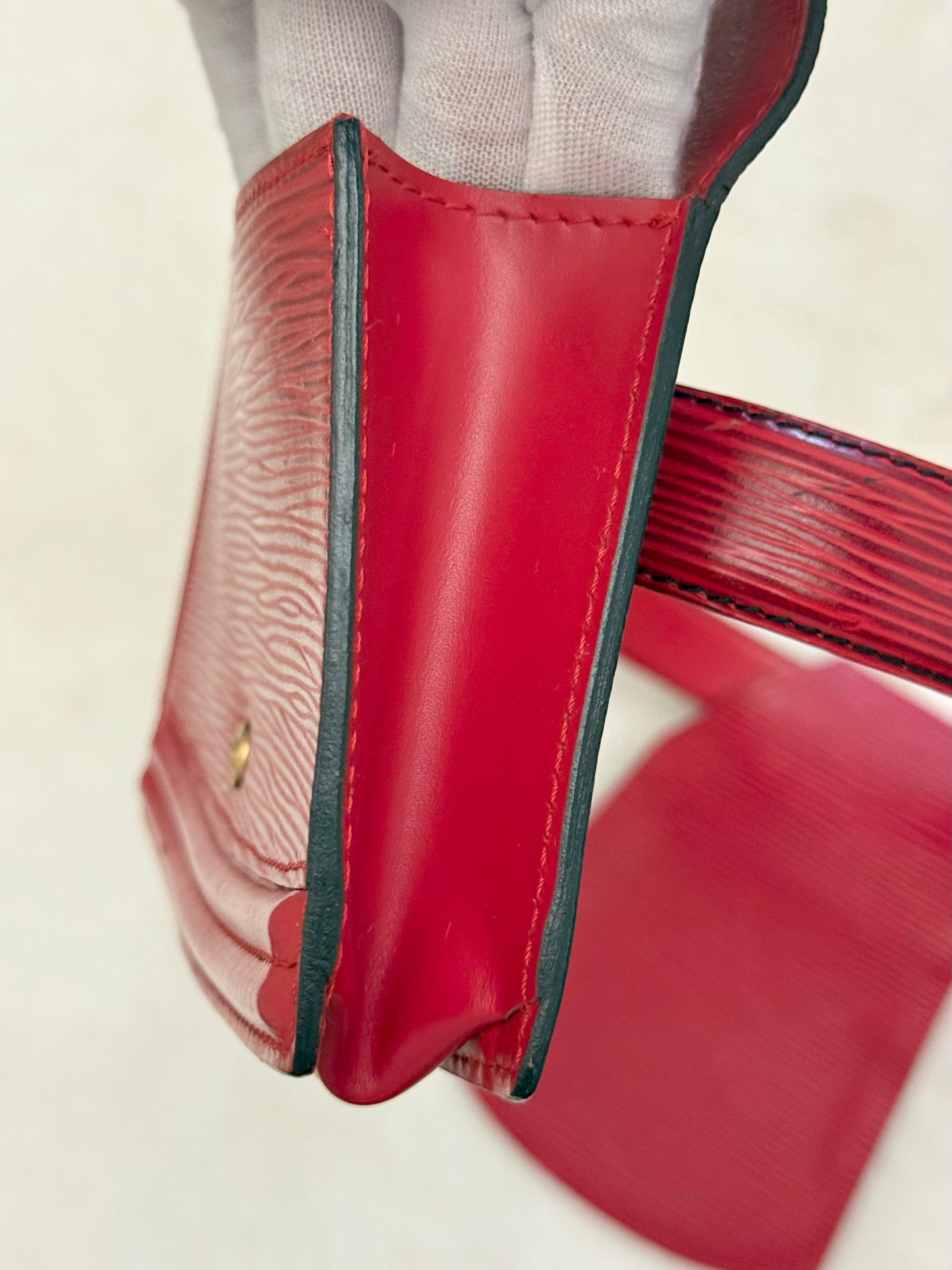 Red Epi Pochette Ceinture Tilsitt Belt and Pouch Vintage
