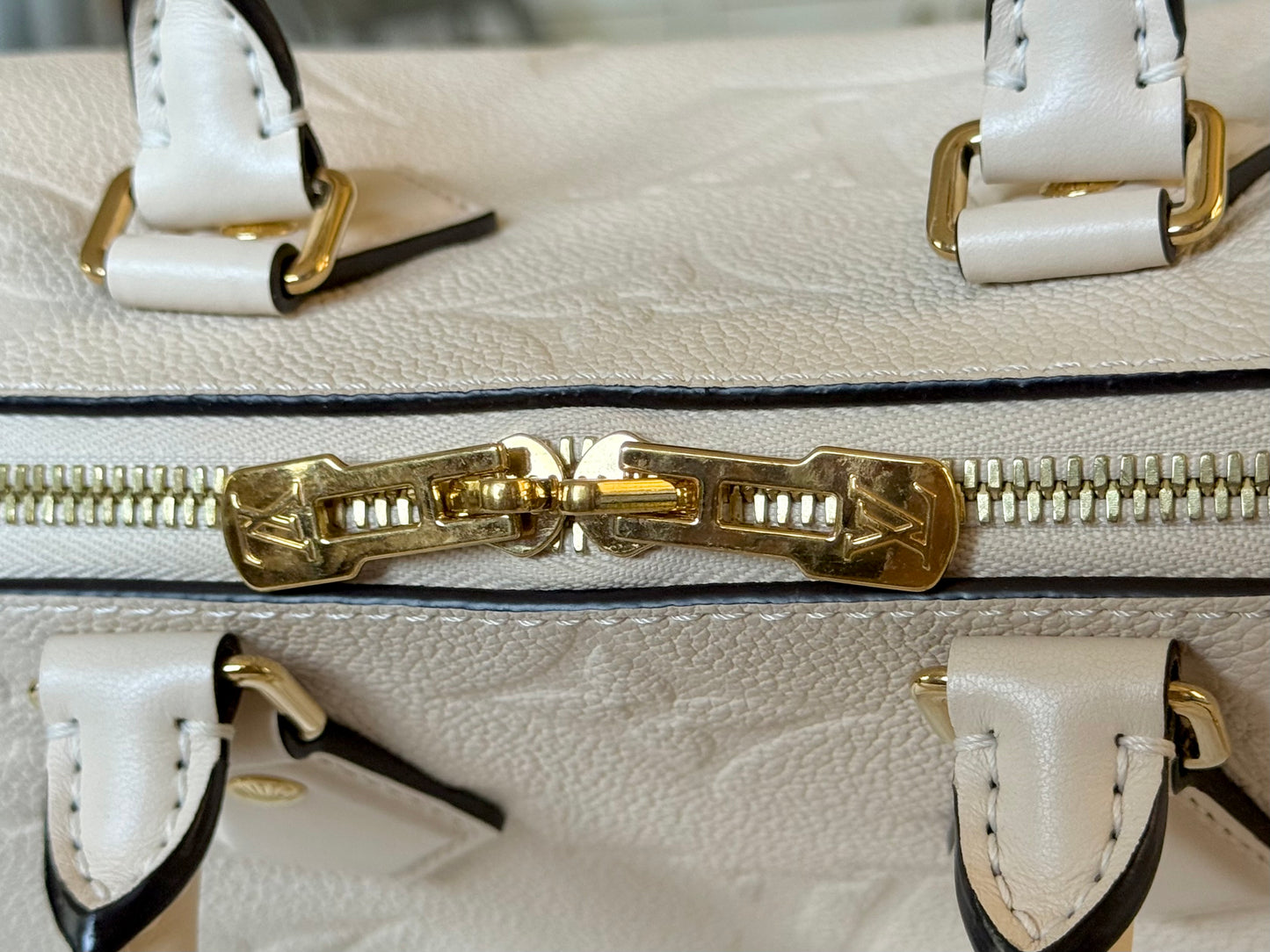 Speedy Bandouliere 20 Mono Giant Empreinte Creme