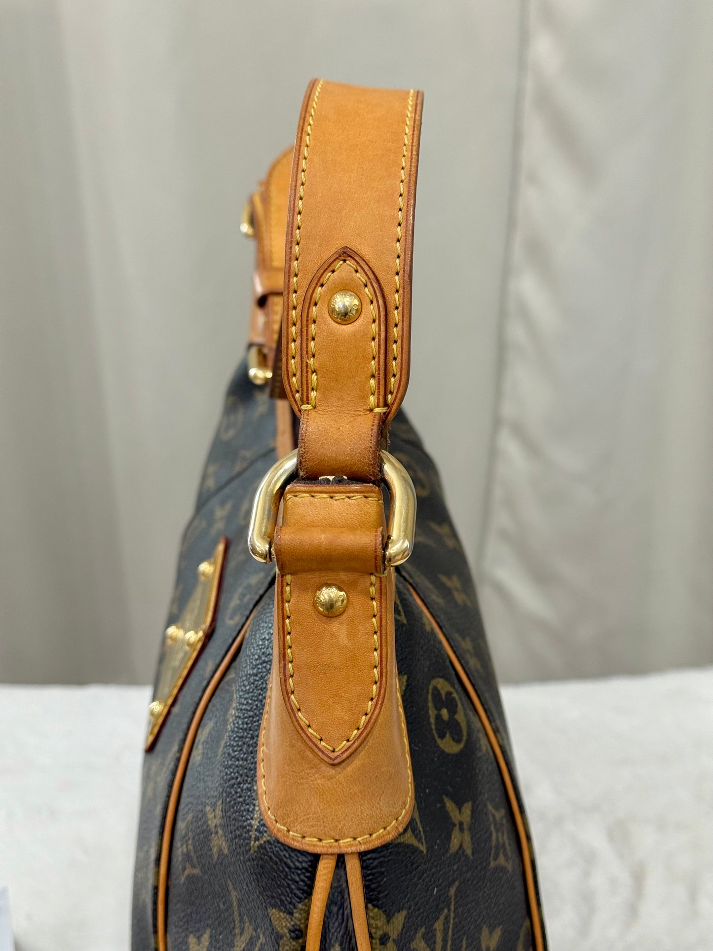 Louis Vuitton Thames GM Mono