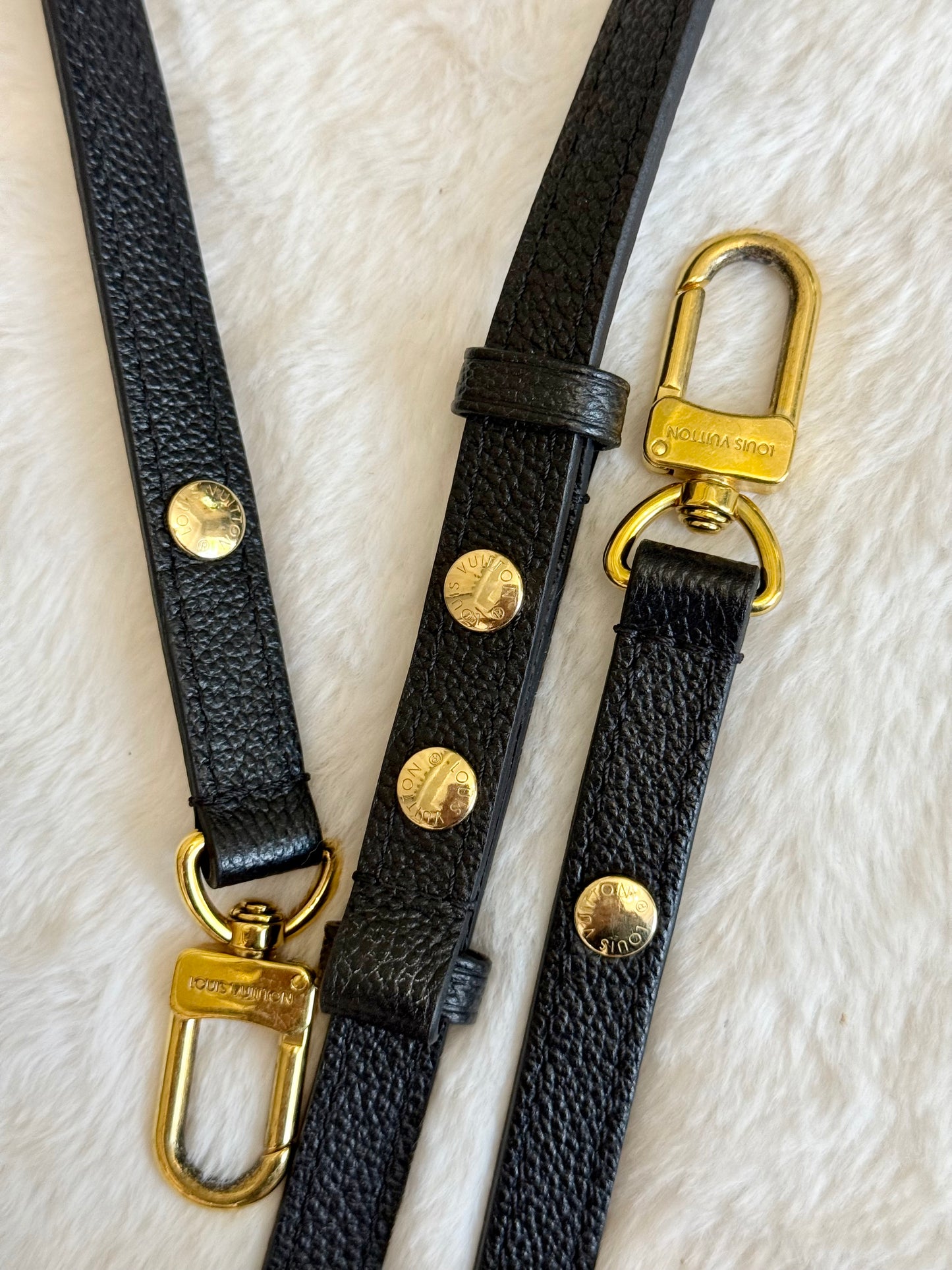 Louis Vuitton Neonoe MM Empreinte Bicolor Black/Beige