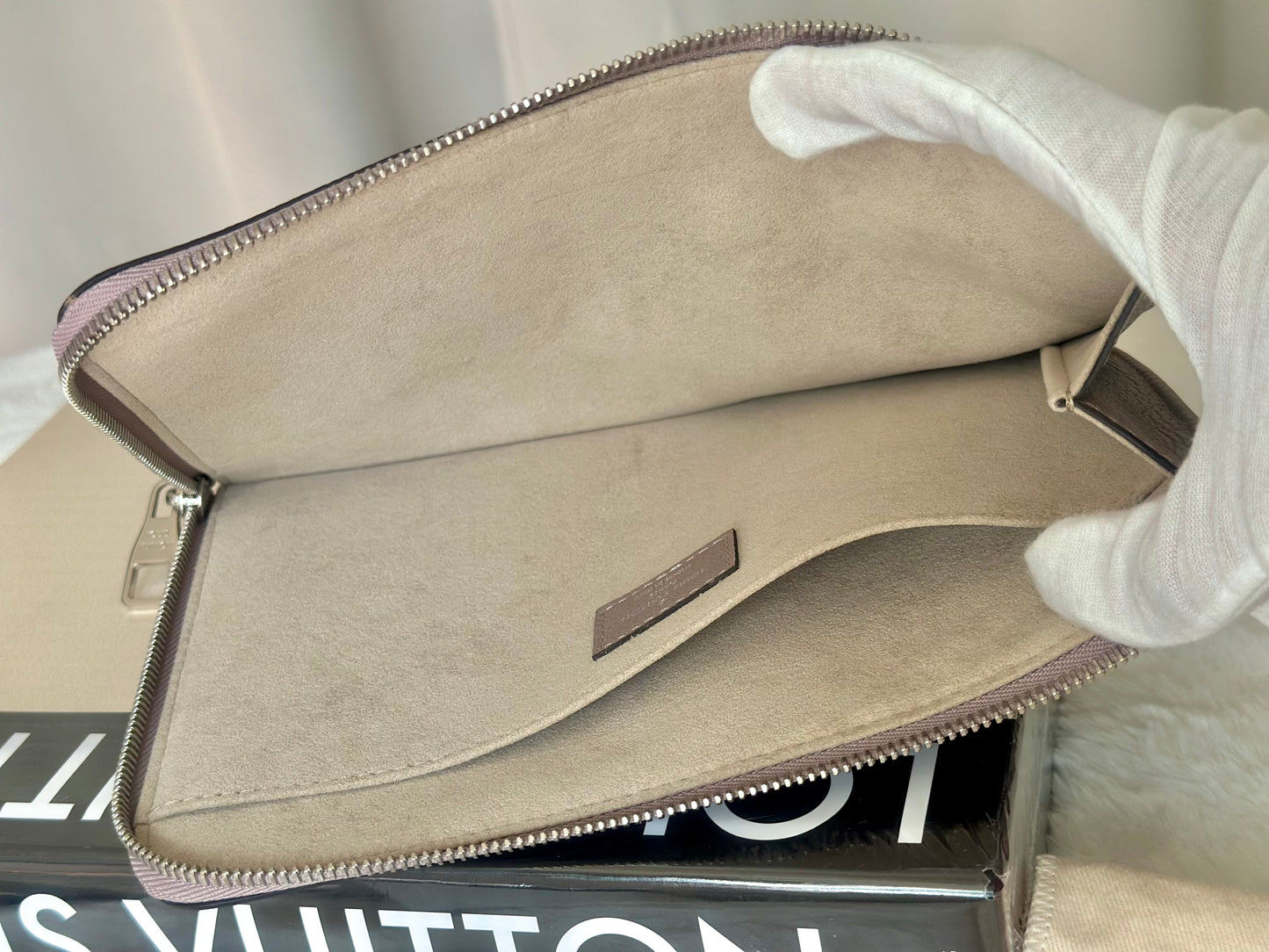 Louis Vuitton Pochette Jour PM Taupe Clutch