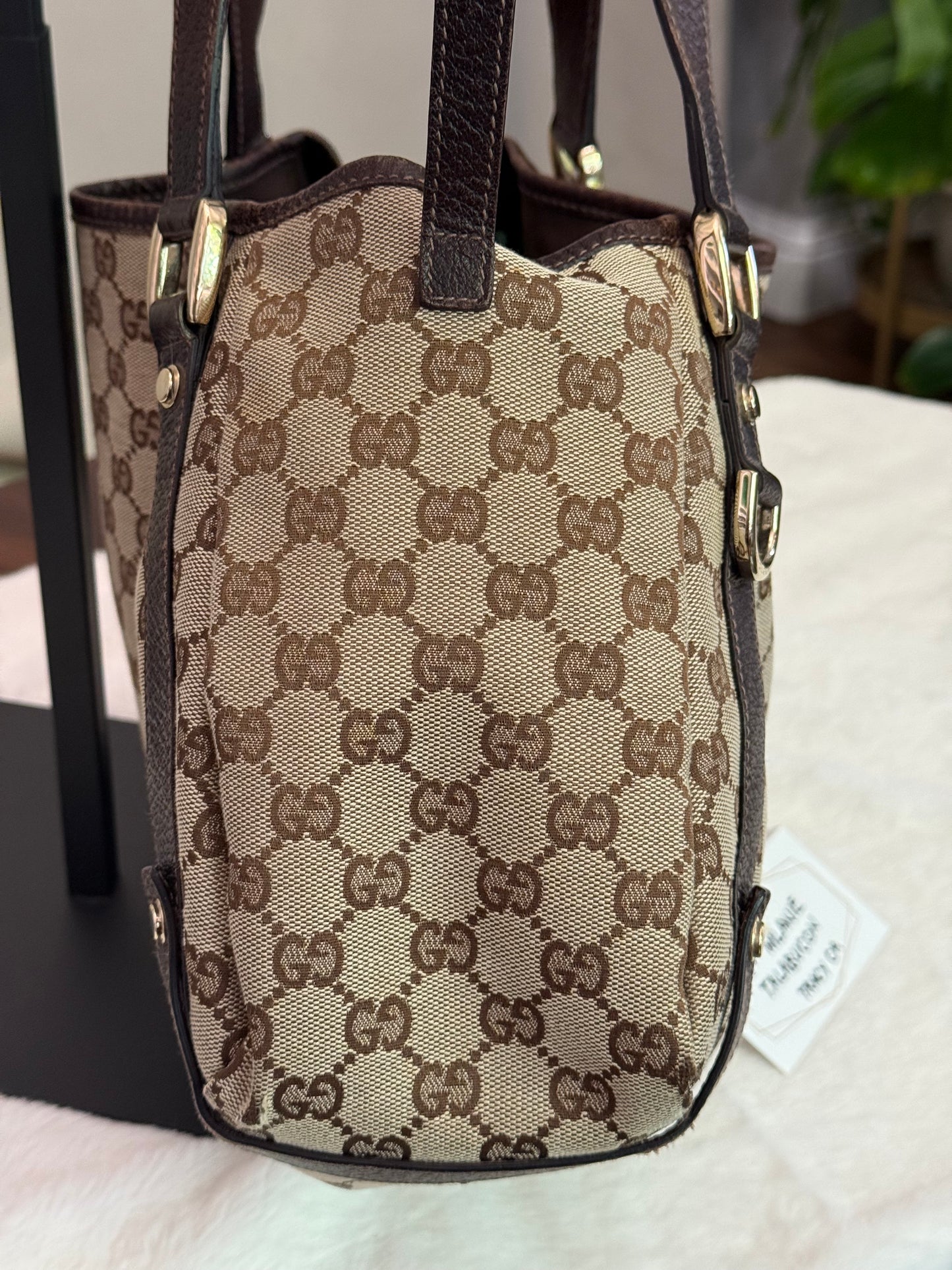 Gucci Medium Abbey Shoulder Bag