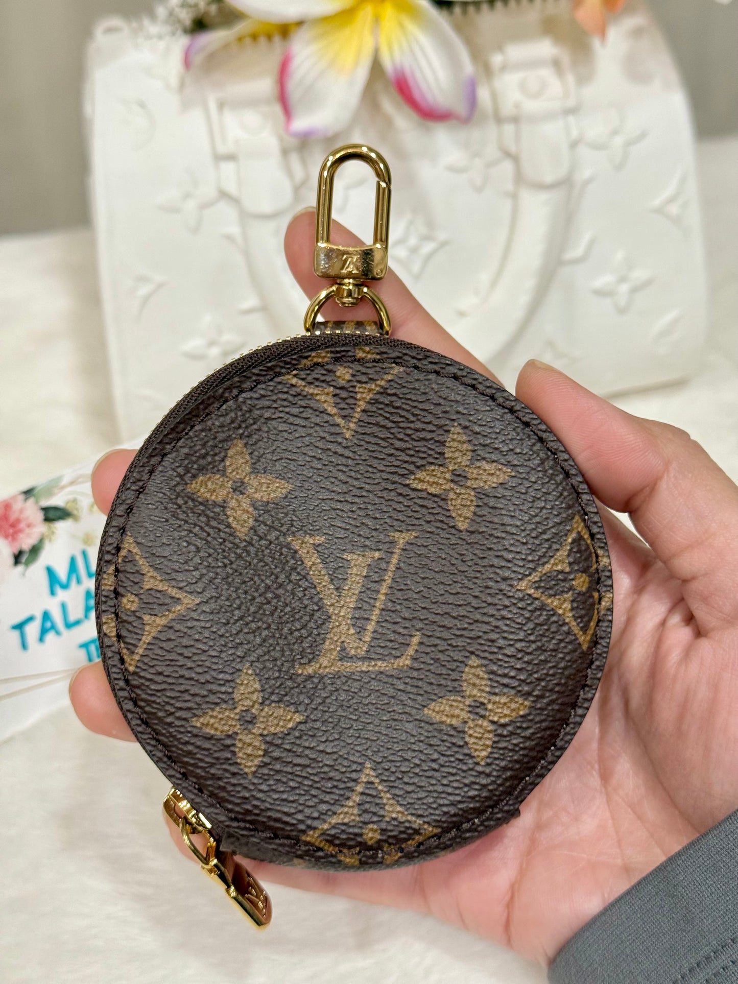 Louis Vuitton Round Coin Pouch Mono from MPA