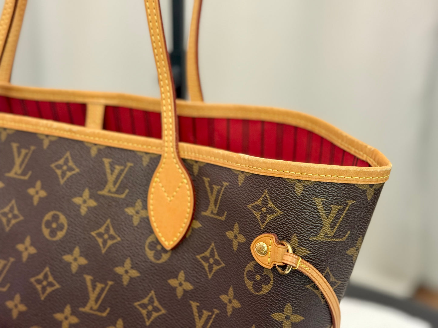 Louis Vuitton Neverfull MM Mono Cerise