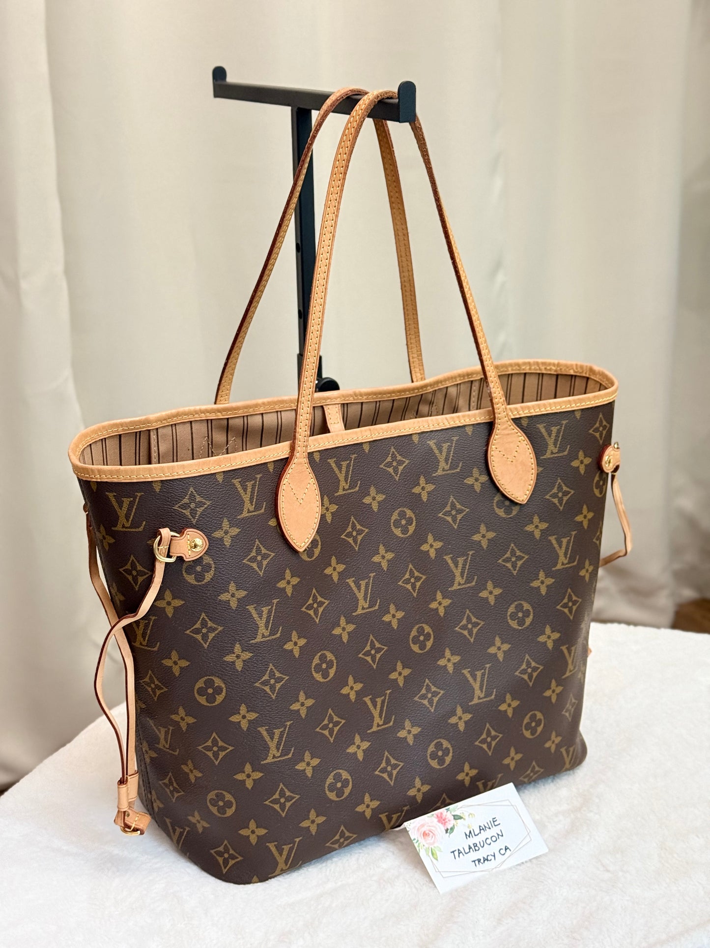 Louis Vuitton Neverfull MM Mono Bag and Pouch Set