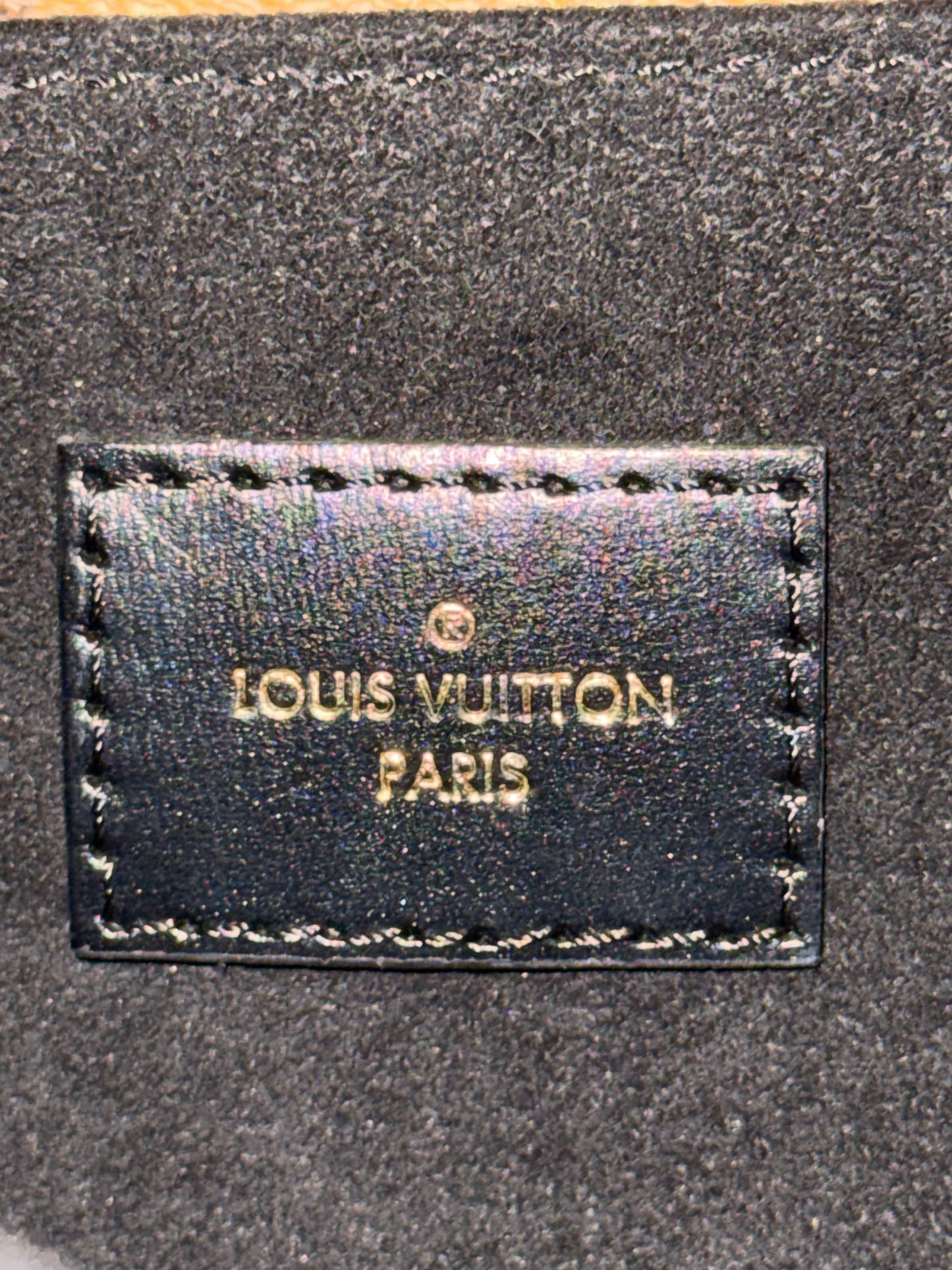 Louis Vuitton Pochette Metis Mono Reverse
