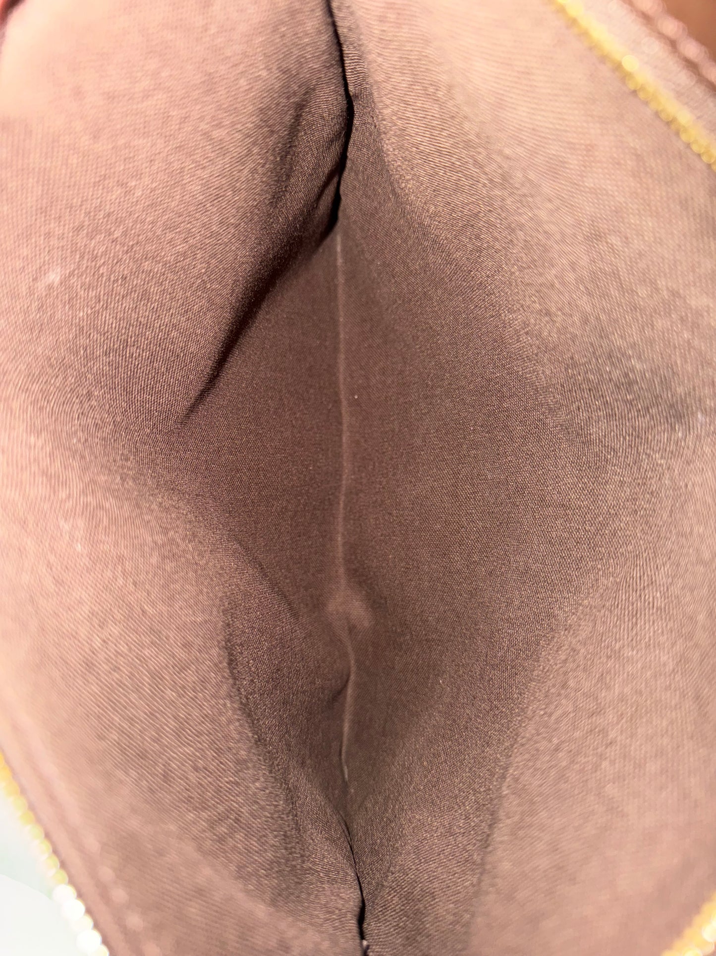 Louis Vuitton Pochette Bosphore DE