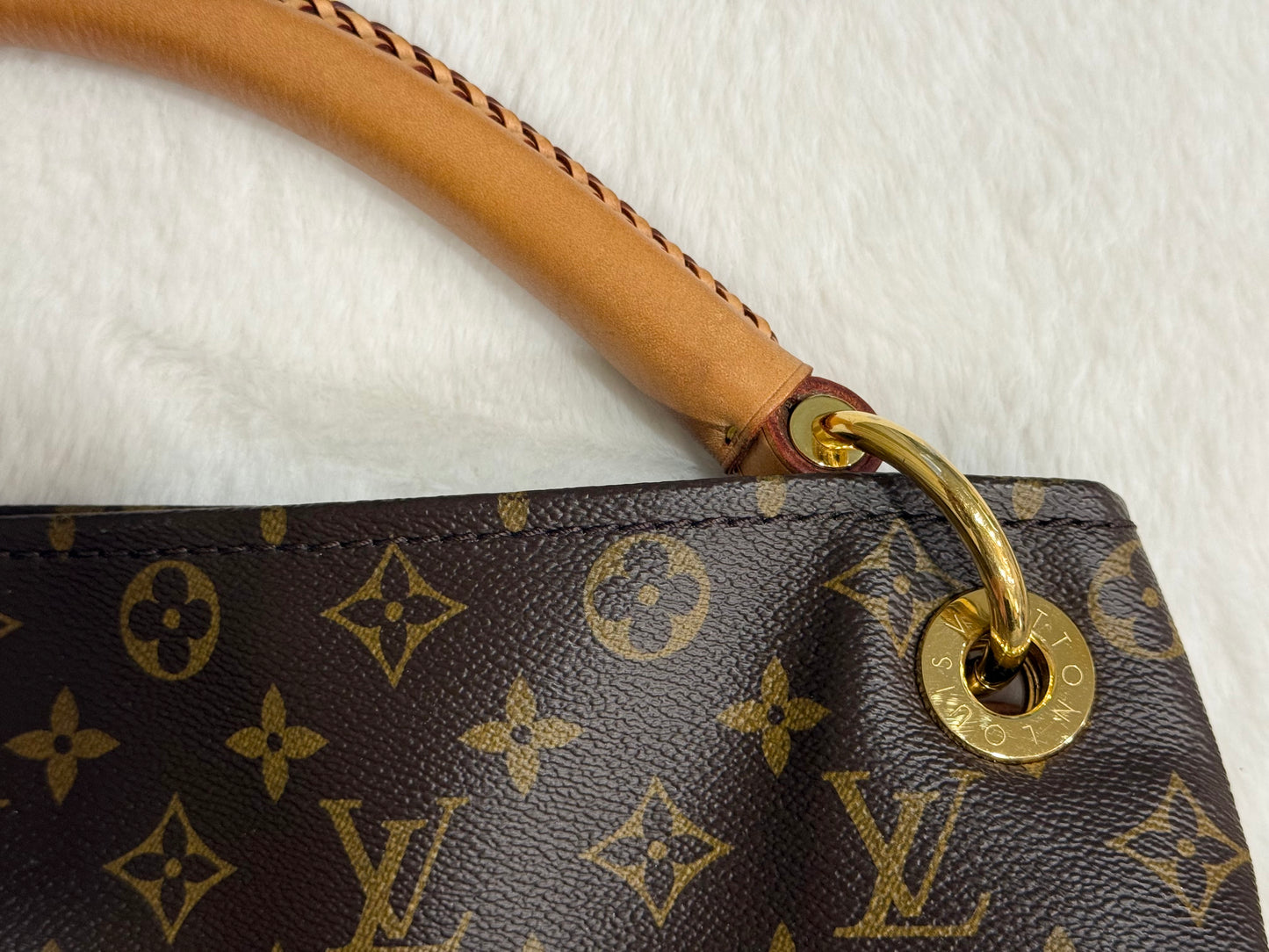 Louis Vuitton Artsy MM Mono