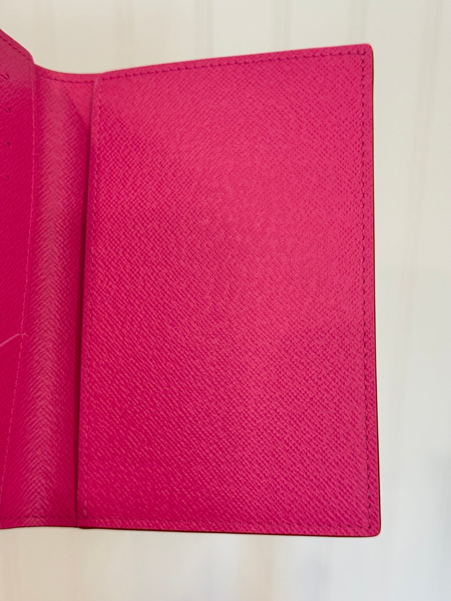 Louis Vuitton LVxTM Takashi Murakami Multicolore Blanc/White Passport Cover