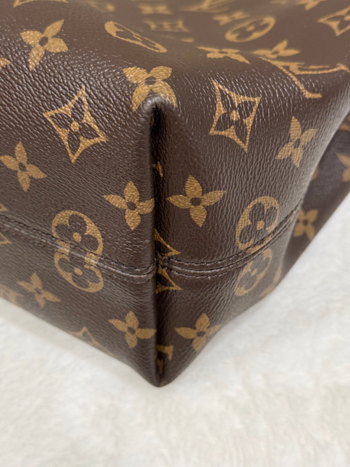 Louis Vuitton Graceful PM Mono Beige