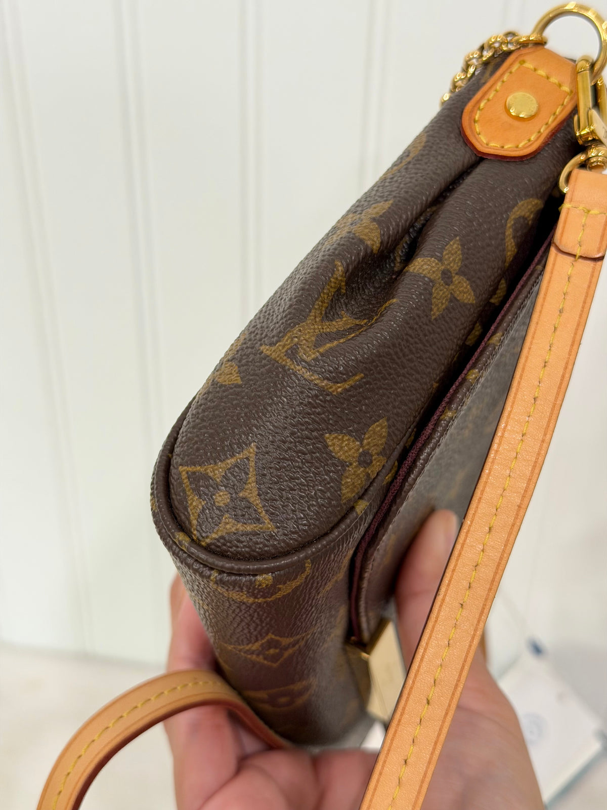 Louis Vuitton Favorite MM Mono SD0138