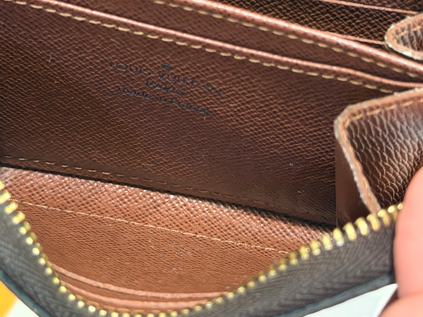 Louis Vuitton Zippy Coin Purse Mono