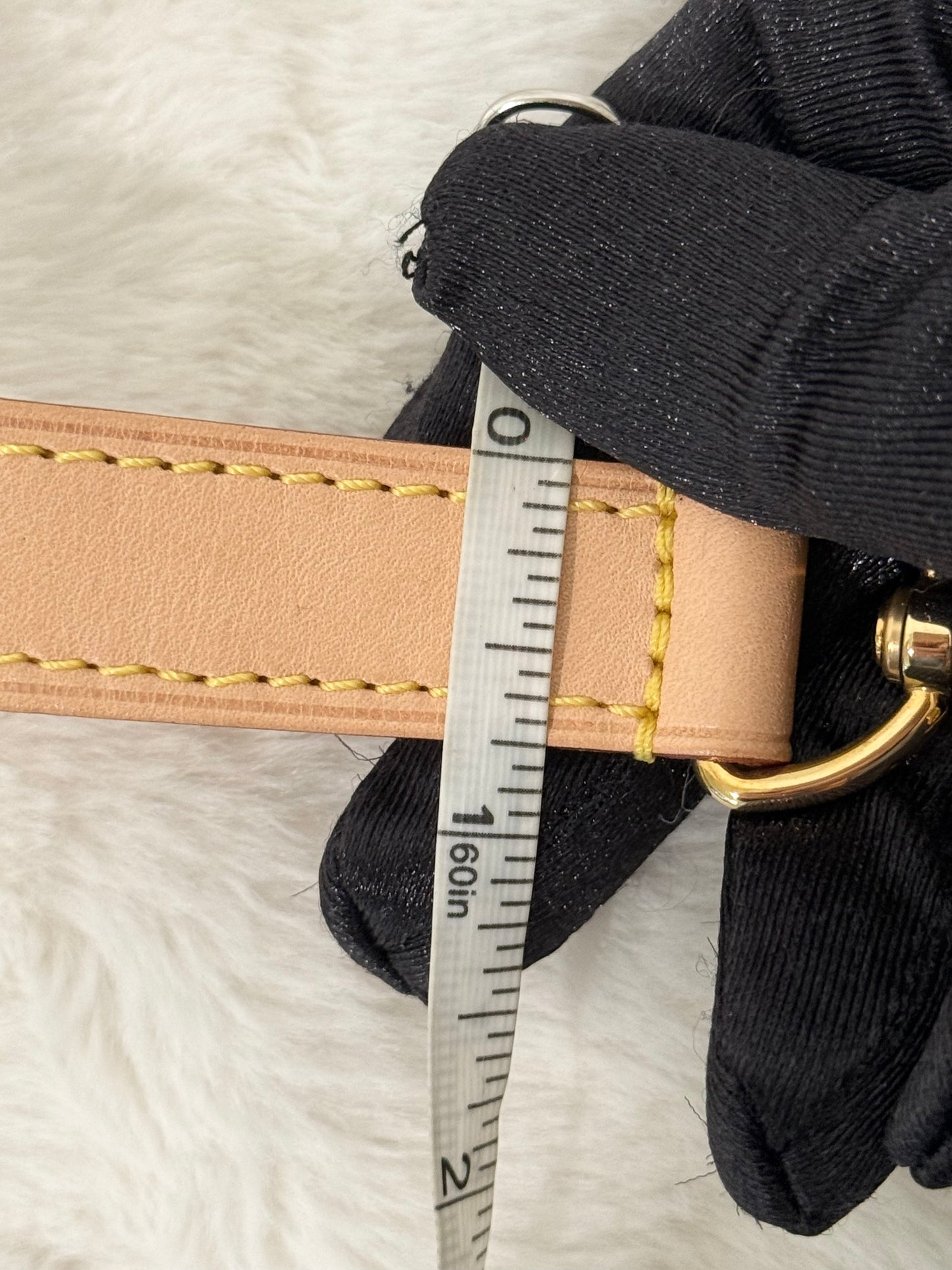 Louis Vuitton Vachetta Shoulder Non Adjustable Strap
