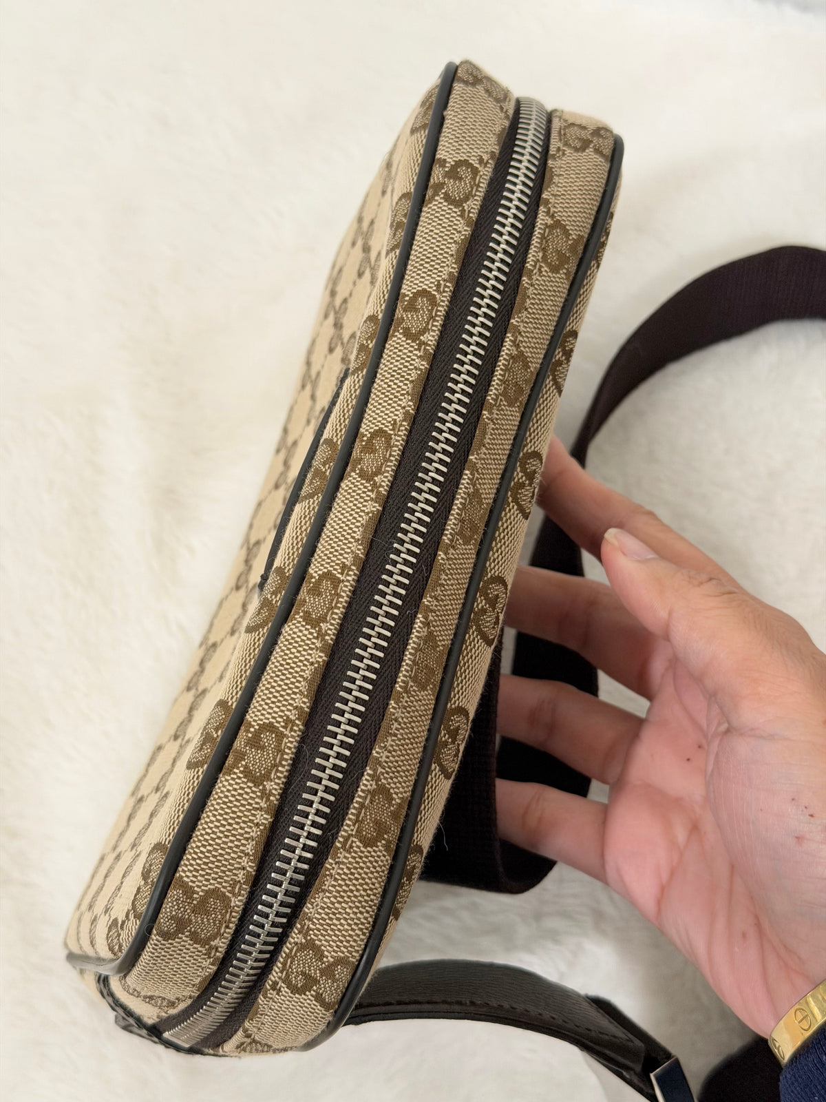 Gucci GG Canvas Belt Bag Unisex