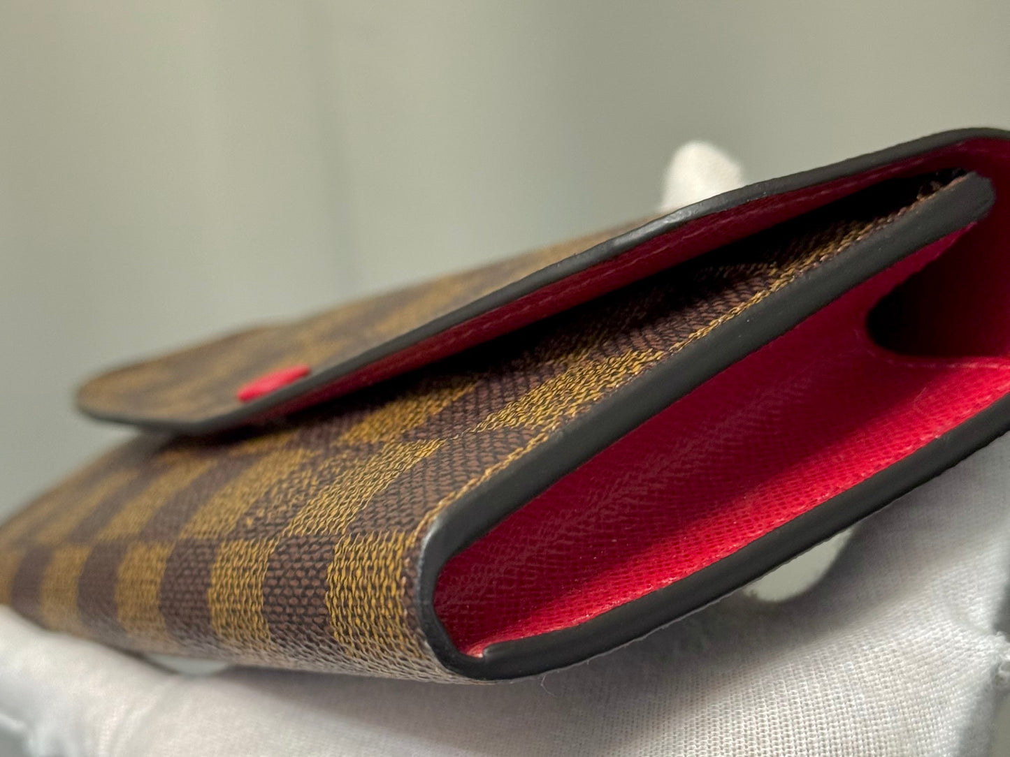 Louis Vuitton Emilie Wallet DE Cerise