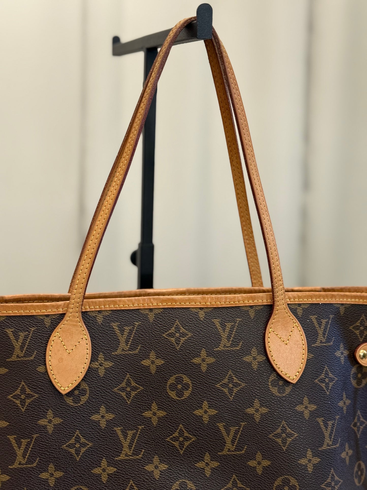 Louis Vuitton Neverfull MM Mono Beige