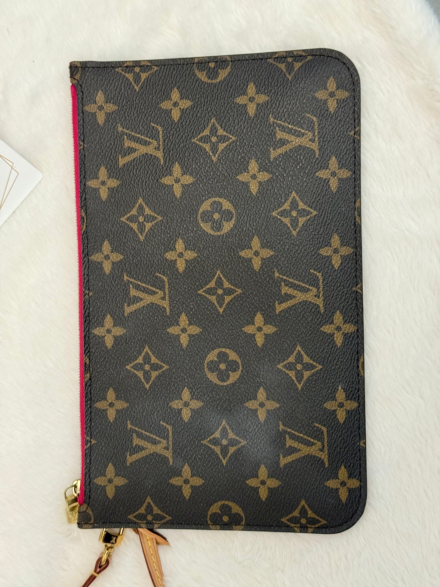 Loui Vuitton Neverfull MM Pivoine Bag and Pouch